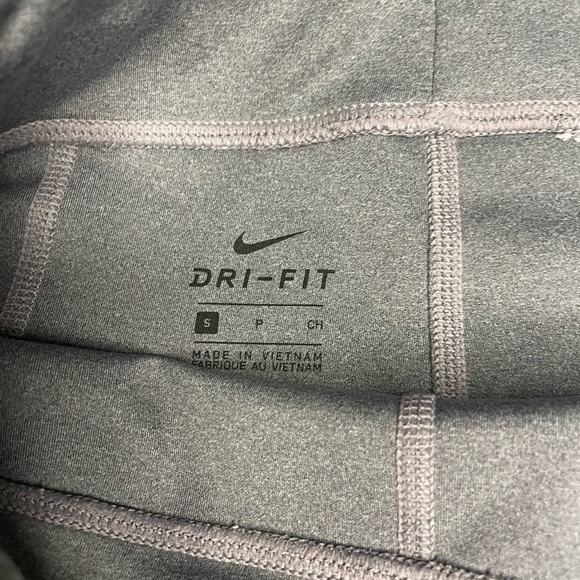 Girl's Youth Nike Dri-Fit Dry TIGHT FIT Collant Biker Shorts size small. - Picture 3 of 7